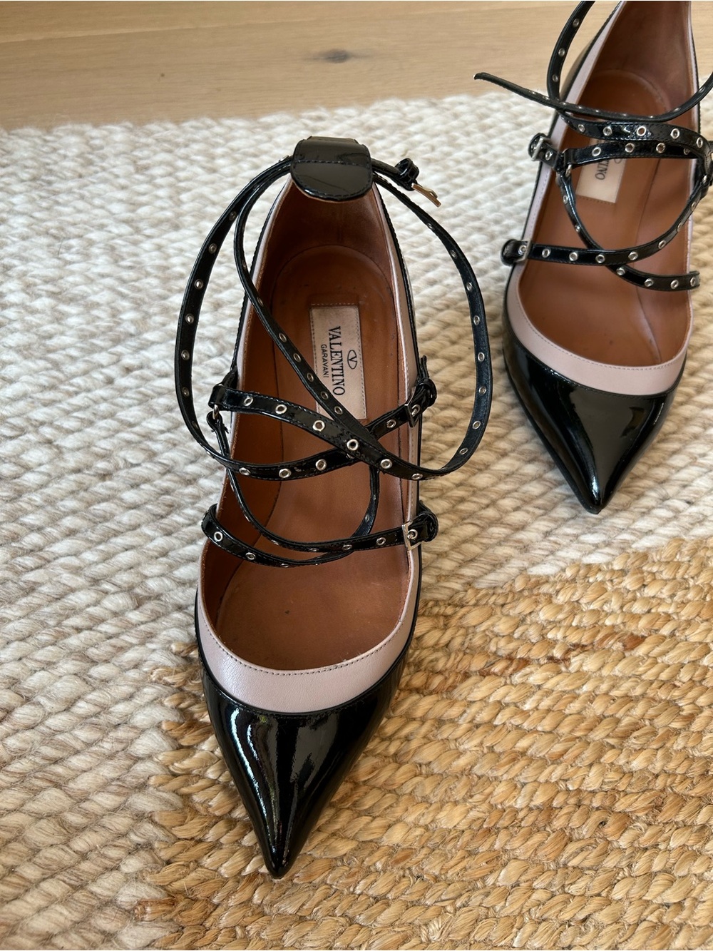 Valentino Strappy Pointed Patent Kitten Heels in Black and Taupe - Picture 3 of 6